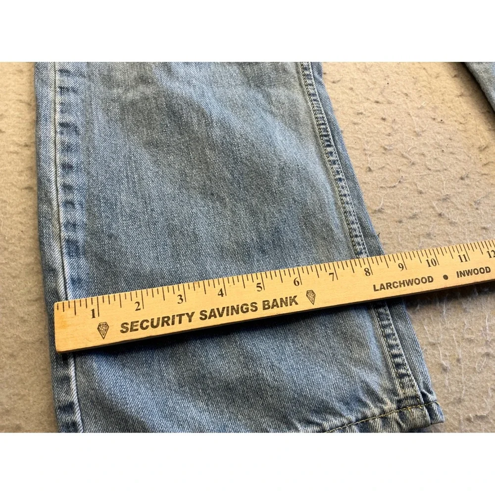 Levis preowned these